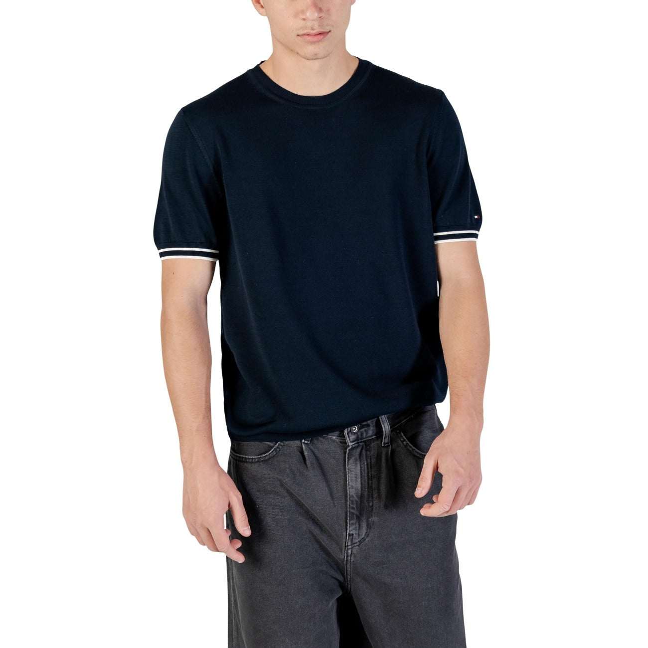 Tommy Hilfiger men's navy blue short sleeve organic cotton t-shirt with round neckline